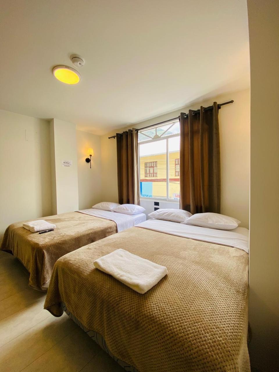 Hotel Bombay Baños Buitenkant foto